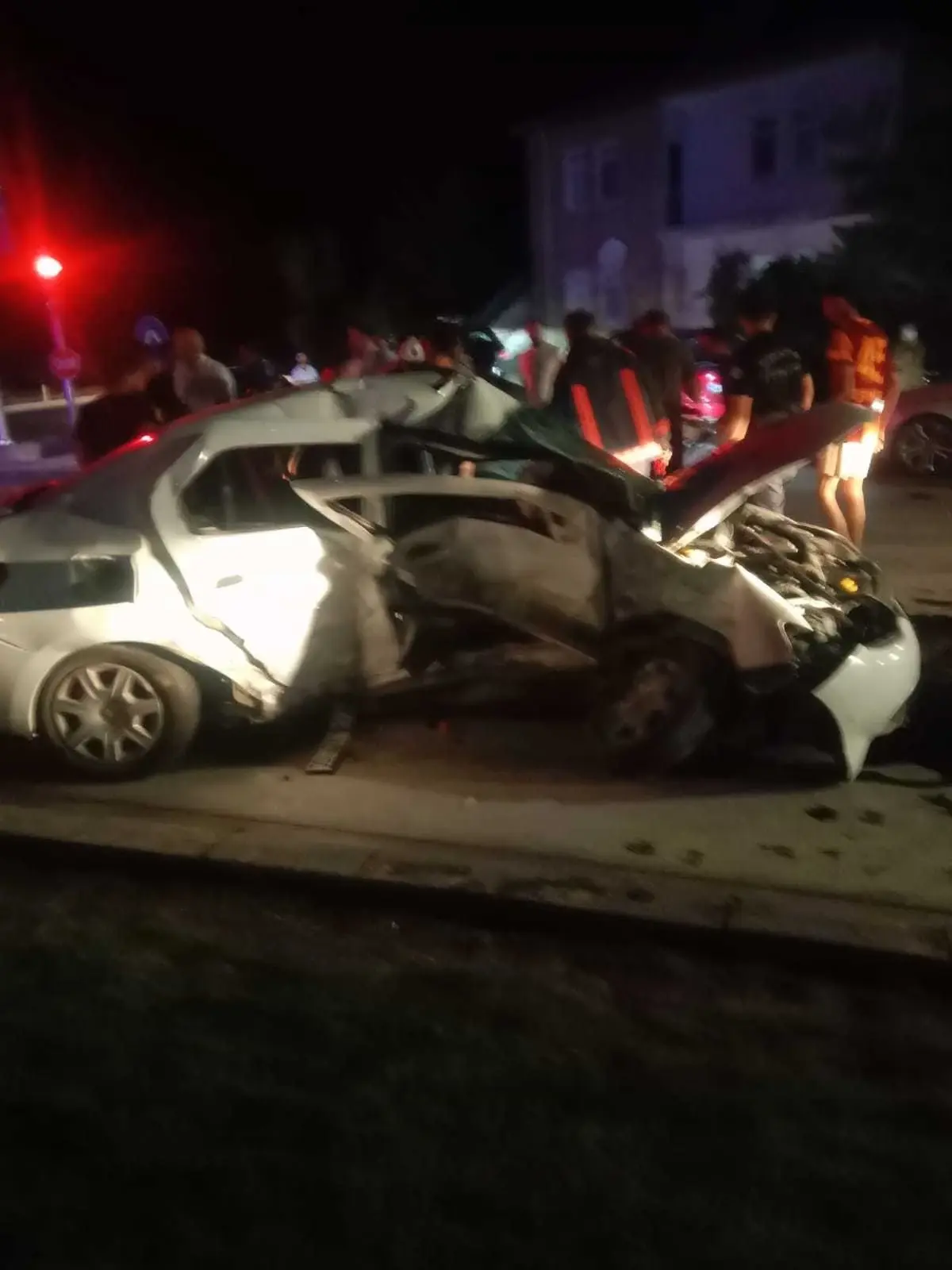 malatyada trafik kazasi 3 yarali iJZC3tyS