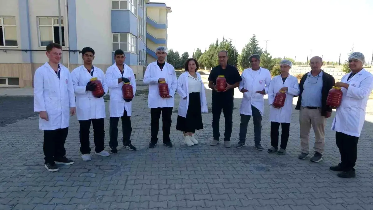 meslek lisesinden 1 ton salca 5bIAUSIQ