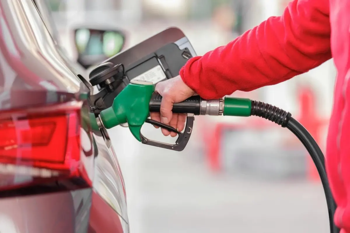 akaryakit devi satisa cikarildi turkiyede 600den fazla istasyonu var 9eJgRGm3.jpg