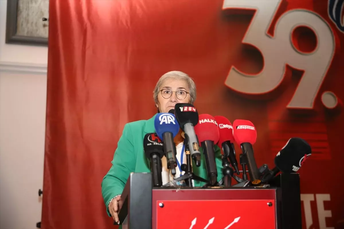 curoglu yeniden chp sakarya il baskani 4E53HCYa.jpg