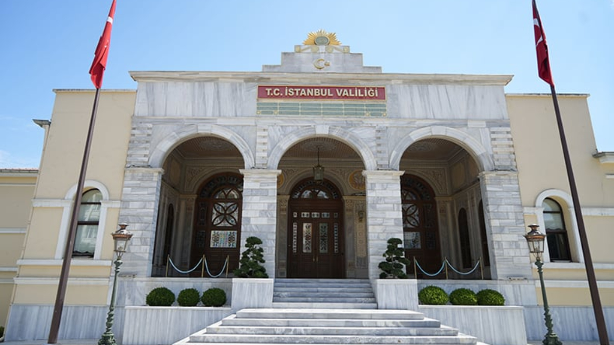 istanbul valiligi kuresel sumud filosu uyesine gozalti iddiasina iliskin aciklama yapti yFPqEnGT