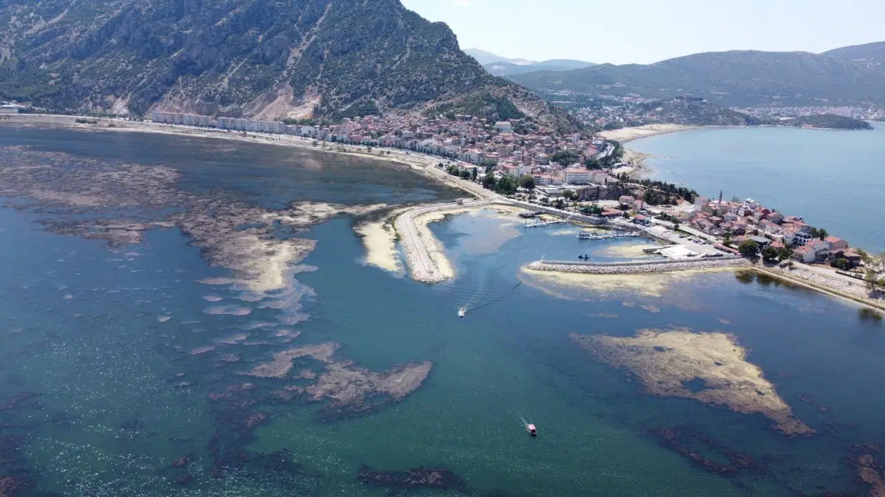 Eğirdir Gölü’nde tehlike çanları: ’30 yılın en iyi yağışı’ yanılsama mı çıktı?