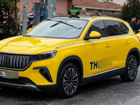 Istanbulun yeni taksileri yoldan yolcu alamayacak ihale tutari dudak ucuklatti Bnqy1rgQ